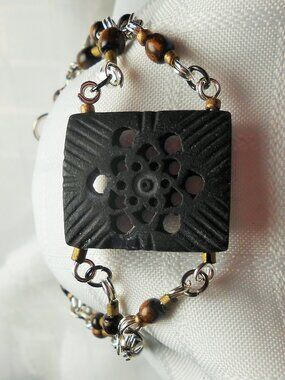 Beautiful 2 rows handmade bracelet with engraved elk bone ans beads - No. 93